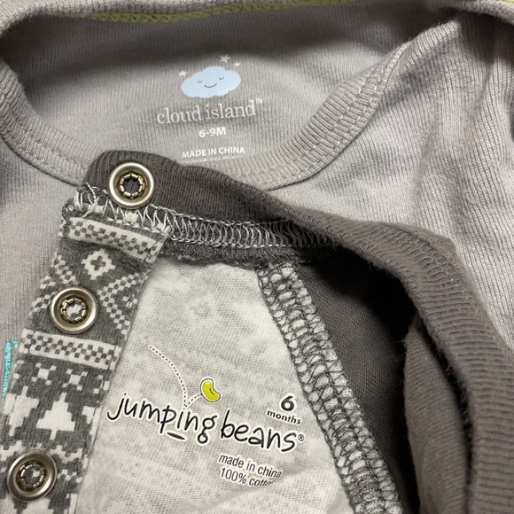 6 piece set of onesies and overalls. Like new! OshKosh, Carter’s, more! 6-12 mo. - Picture 10 of 14